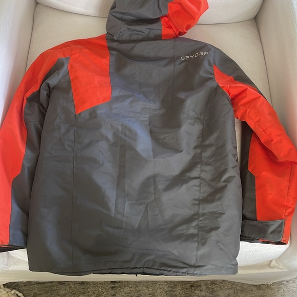 Boys Spyder Ski Jacket - Picture 7 of 10